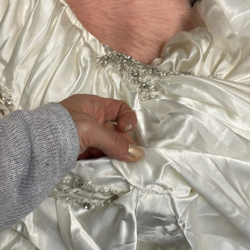 Maggie sottoro one shoulder satin gown - Picture 10 of 12